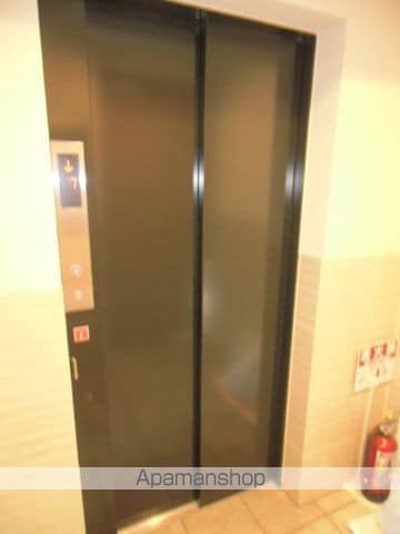 GRANDIRの内装写真