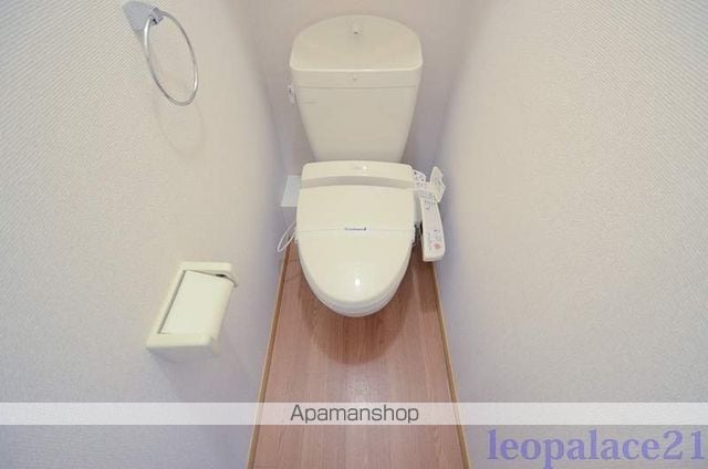 レオパレスミダスコート古曽部の内装写真
