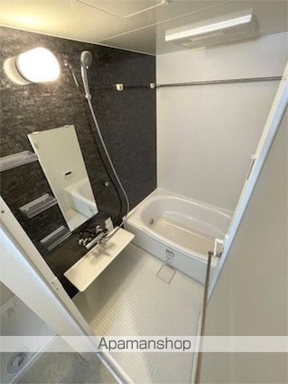 スターズスクエア浦和美園[2LDK/57.06m2]のバス