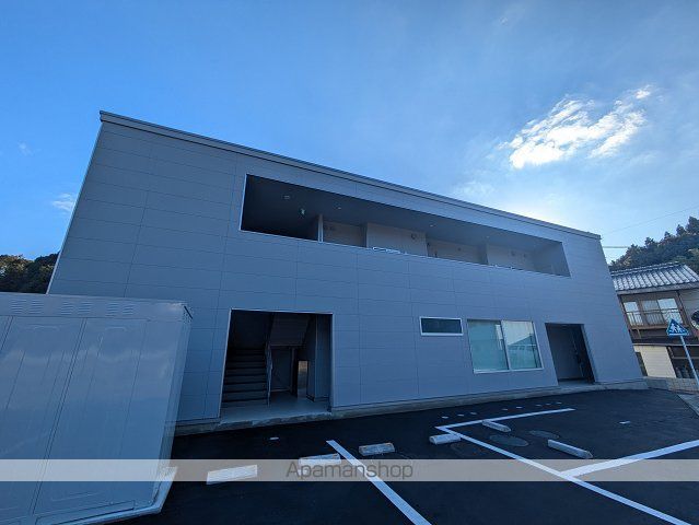 山陽本線 西高屋駅 徒歩13分 2階建 築3年の外観写真