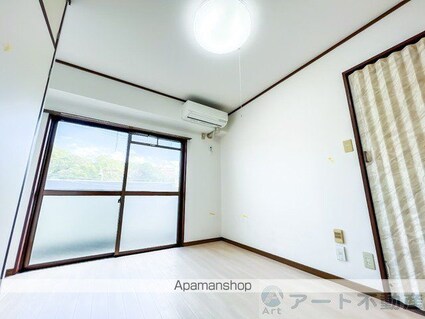 リバーサイドハイツ三原[1R/20.18m2]のリビング・居間