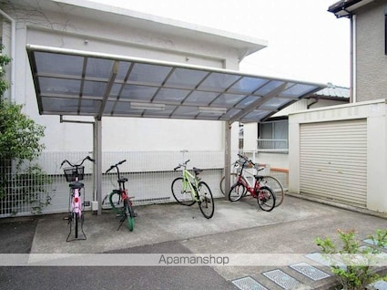 徳島県徳島市南佐古二番町[1LDK/52.06m2]の共用部4