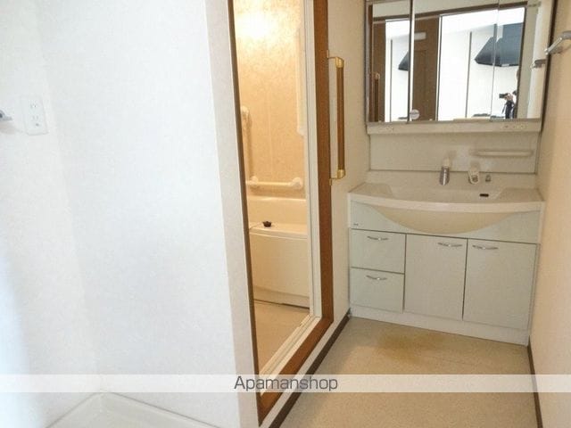 高知県高知市南御座[3LDK/66.52m2]の洗面所