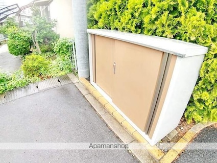 ＳＯＧＮＩ[3LDK/98.84m2]の共用部3