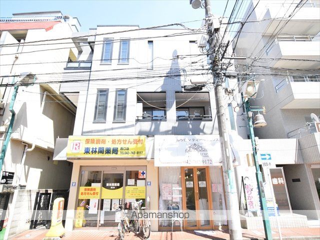 クレストコートの外観写真