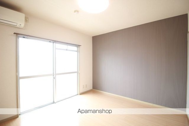 スイートピアFUJI B棟の内装写真