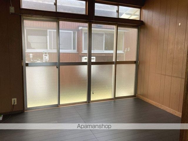 中神谷一戸建の内装写真