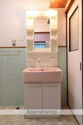 川口町５丁目貸家[4DK/86.11m2]の洗面所