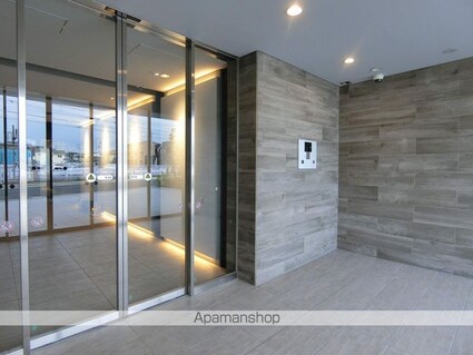 ＡＲＴ　ＲＥＳＩＤＥＮＣＥ　ＩＮ　ＯｏＴＡＫＡ－ｎｏ－ＭＯＲＩ[2LDK/57.39m2]のエントランス2