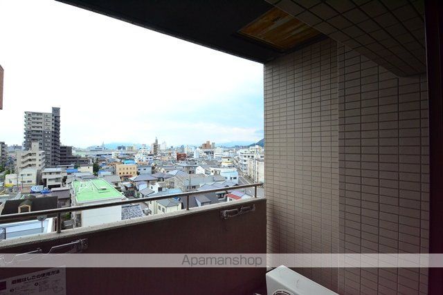 ミッションデルタの内装写真