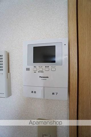 FOR RENT M1の内装写真
