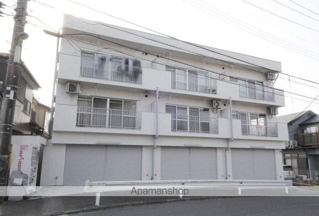 石川マンションの外観写真