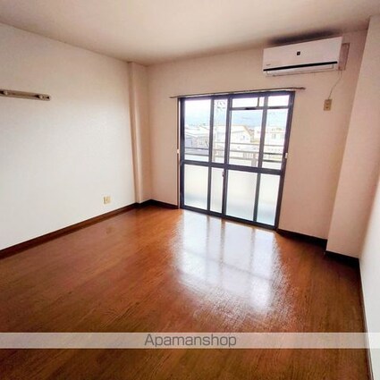 コーポラス無限Ⅱ[1K/30.94m2]のリビング・居間