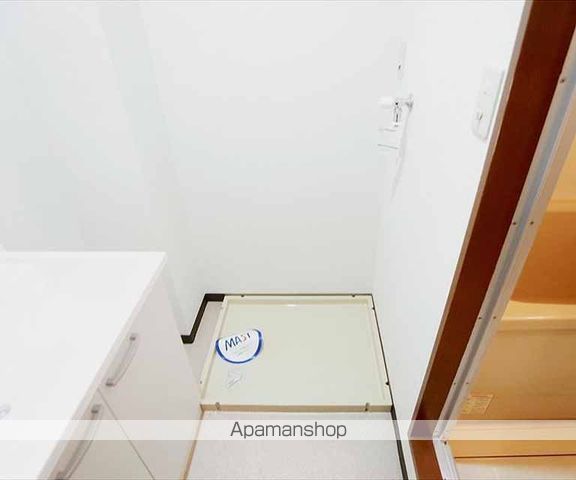 ファースト岩倉の内装写真
