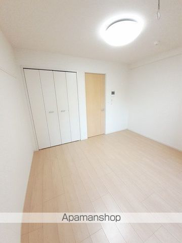 ケイマイティ IIの内装写真