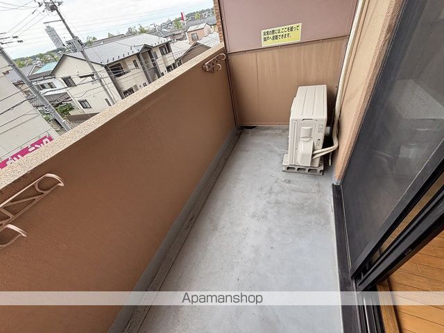 ライオンズマンション東勝山の内装写真
