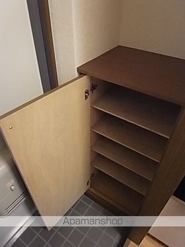 CYNTHIA山下の内装写真