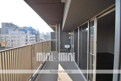 ウェリス南持田　緑彩苑[4LDK/95.4m2]のバルコニー