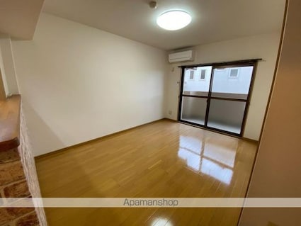 ＦｒｕｉｔｆｕｌＡ・Ｂ棟[2LDK/56.85m2]のリビング・居間