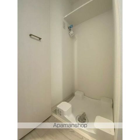 CREST TAP KYOBASHIの内装写真