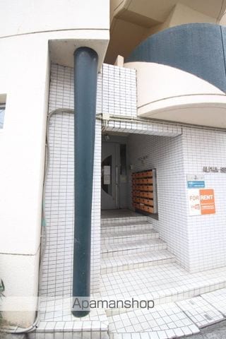 アルファ清心町Iの玄関写真