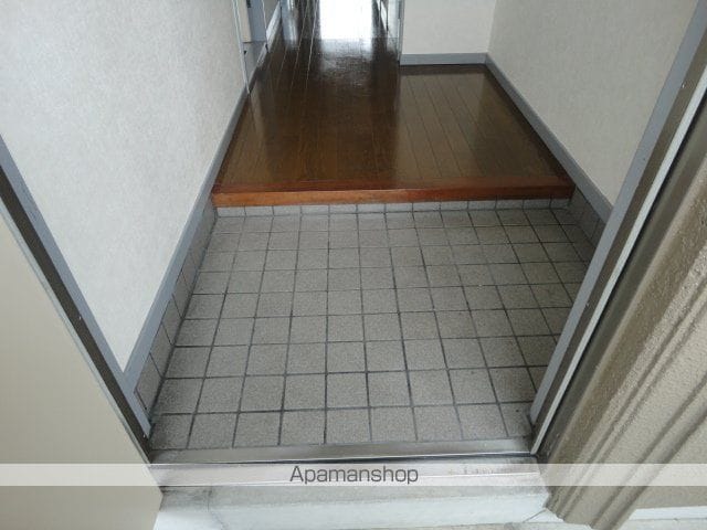 エレガントレーベンB棟の内装写真