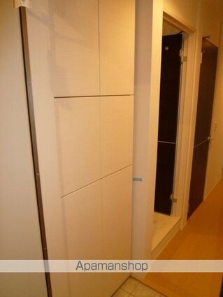 吉田屋ビル[1LDK/53.26m2]の玄関