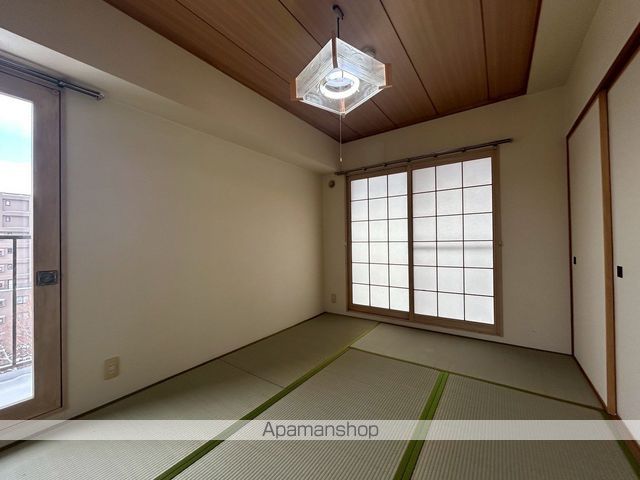 ライオンズマンション旭ヶ丘中央の内装写真