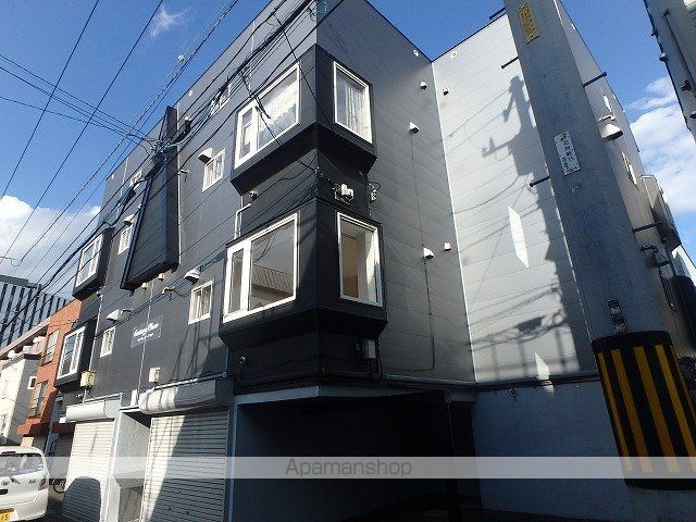 センチュリープラザの外観写真