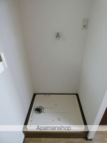 フレンドシティIIの内装写真