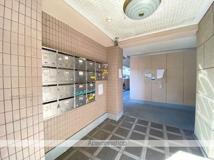 東京都青梅市東青梅３丁目[2LDK/55.49m2]の共用部2