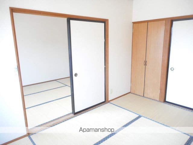 メゾンビィーズの内装写真