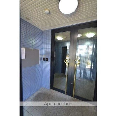 クレールたつたの玄関写真
