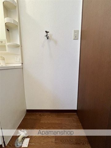 筑縄パークコートA棟の内装写真