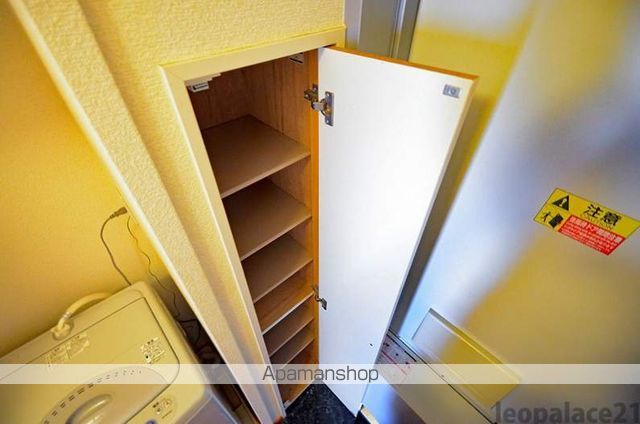 レオパレス屋形原の内装写真