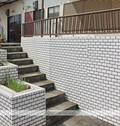 長山ハイツの玄関写真