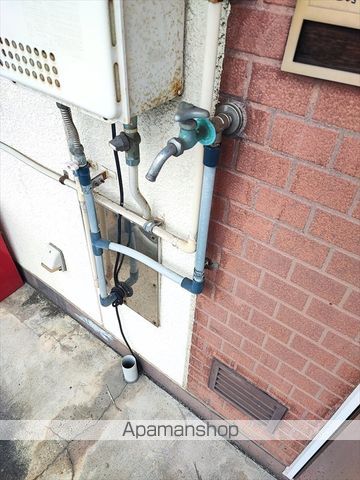 栄谷ハイツIの内装写真