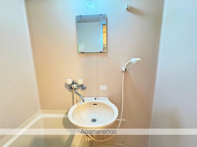 ガリューコート菱屋西の内装写真
