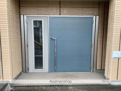 プレミールＷＡＤＡ[1K/28.11m2]のエントランス