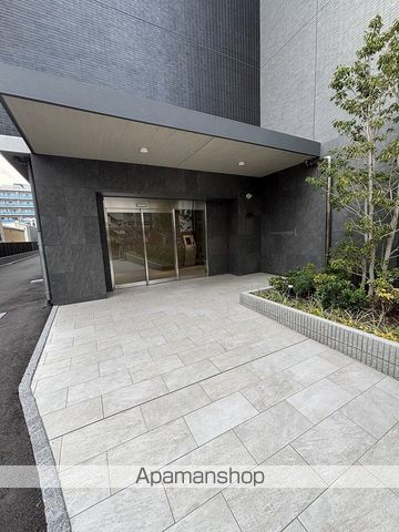 URBANGRANDESHINOSAKAの玄関写真