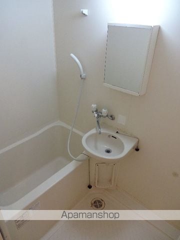 エレガンス愛宕の内装写真
