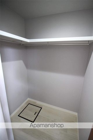 JAROWの内装写真