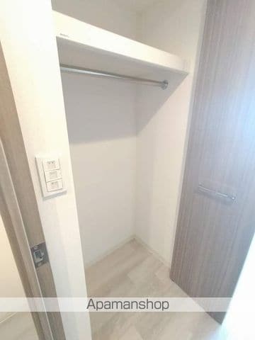 スプランディッド新大阪WESTの内装写真