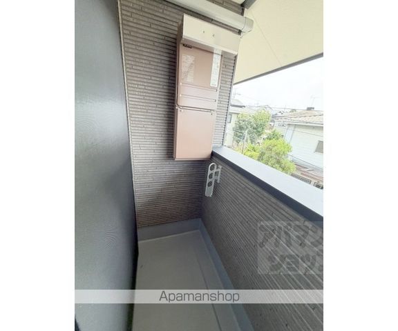 ハーモニーテラス深草大亀谷万帖敷町の内装写真