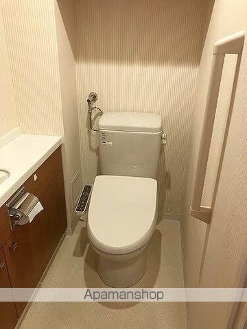 グランアルト福住オーヴェスト棟の内装写真