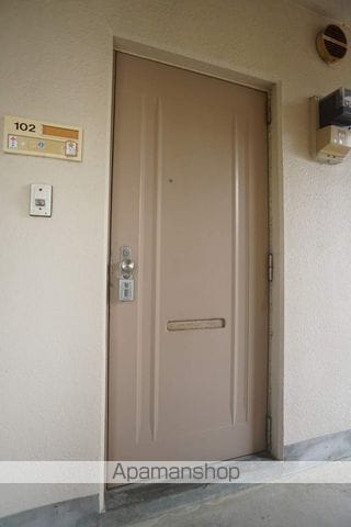 メゾンフルールの玄関写真