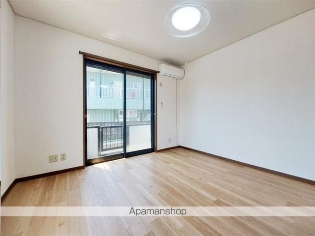 ピースフル市名坂の内装写真