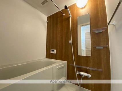 ユニヴェール　Ｂ棟[1LDK/37.78m2]のバス