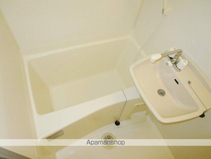 レオパレスアメニティー柿平[1K/23.18m2]のバス