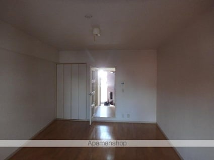 ピュアシティ横浜[1K/28.42m2]のリビング・居間2